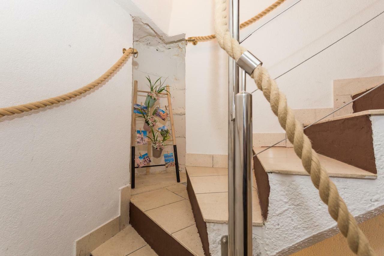 Priska1700 Apartma