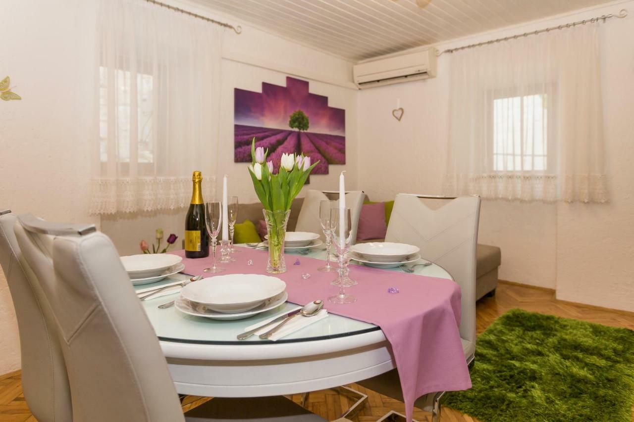 Apartma Priska1700 *